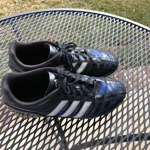 Boys Soccer cleats- 5